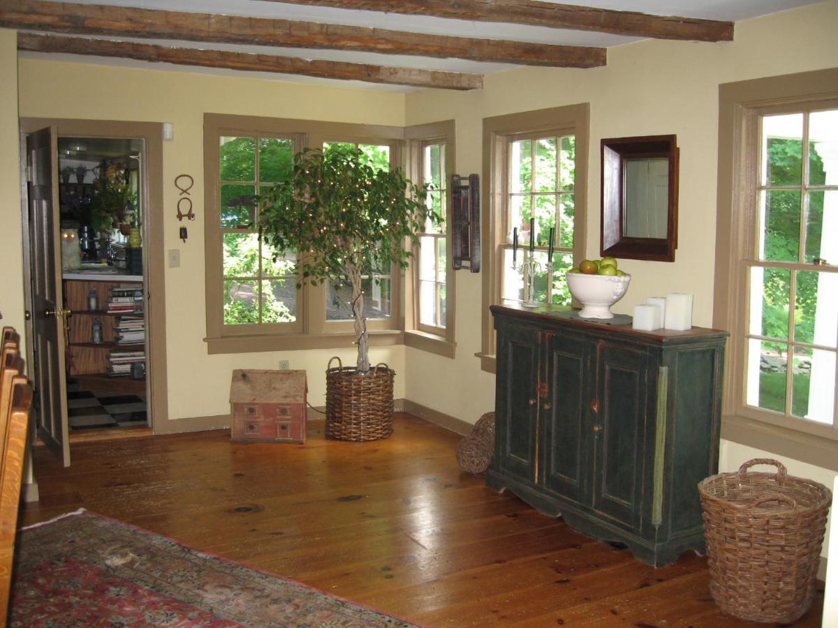 B&B On Seven Acres With Private Bed & Bath Clinton Corners Bagian luar foto